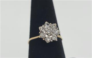 10K Yellow Gold Diamond Flower Cluster Ring (8) RBC 2.7G Sz 7.75